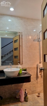 Gia chủ cần bán trước tết căn nhà ngay hồ Văn Quán 80m2 x 4 tầng, mặt tiền 6m