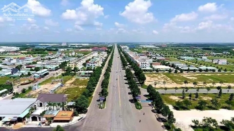 Bán 5 lô đất sổ sẵn gần KCN Becamex 1125m2 (25x45) thổ cư 500m2 MT đường liên xã. Lh 0908905806
