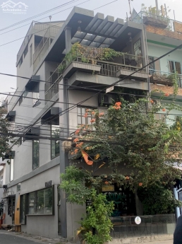 Nhà bán góc 2 mặt tiền kinh doanh sầm uất 1 trệt 3 lầu đường Võ Thị Sáu, phường Quyết Thắng giá 13 t