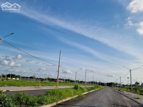 Bán gấp lô đất thổ cư gần KCN sông Hậu vị trí đẹp sang tên công chứng ngay