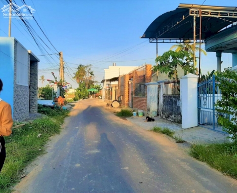Đất Mặt Tiền Đường Thông Tin