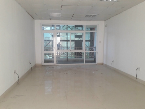 Cho thuê mặt bằng ngang 8m đường 30/4, mới đẹp khu đông đúc