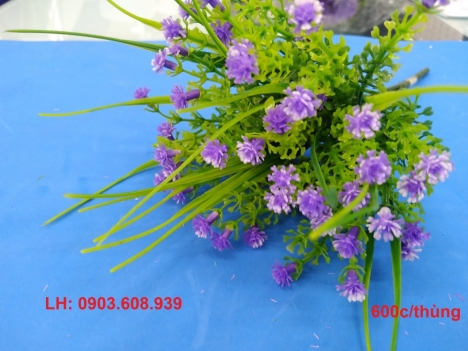 chuyên nhập khẩu hoa nhựa của gia dụng Vương Ngọc