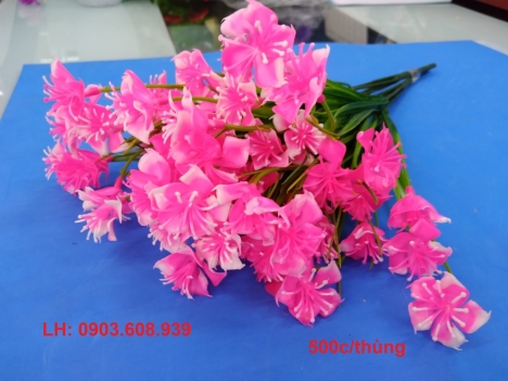 hoa nhựa nhà Vương Ngọc siêu đẹp