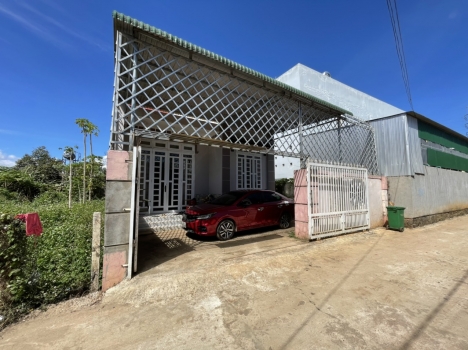 Bán Gấp 10x20,6m 10m Mặt Tiền Sẵn Nhà 100m Thổ Cư Tại Tt Liên Nghĩa, Đức Trọng