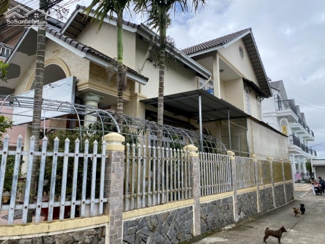 CẦN BÁN BIỆT THỰ 3 MẶT TIỀN ĐƯỜNG SƯƠNG NGUYỆT ÁNH NGAY HỒ XUÂN HƯƠNG PHƯỜNG 9