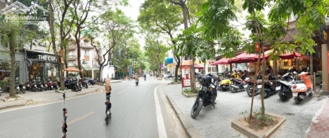 Bán nhà Phố Vọng, Nhà liền kề 126m2, Gara OTo, Nội thất sang trọng. Giá 25.5 tỷ
