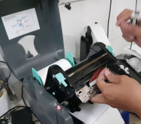 Khi nào đầu in máy in mã vạch cần thay thế