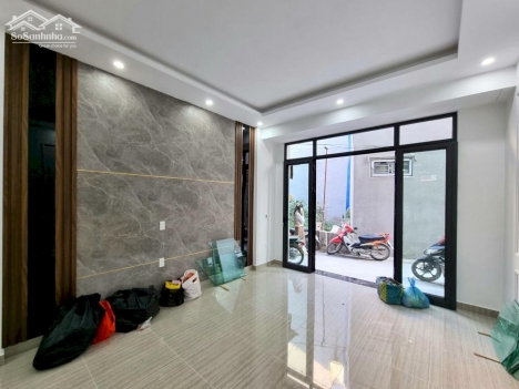 Bán nhà phố Văn Cao ( 0934268457 )