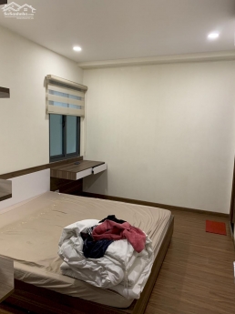 Chủ nhà cho thuê căn hộ Eco Green 2PN 2VS