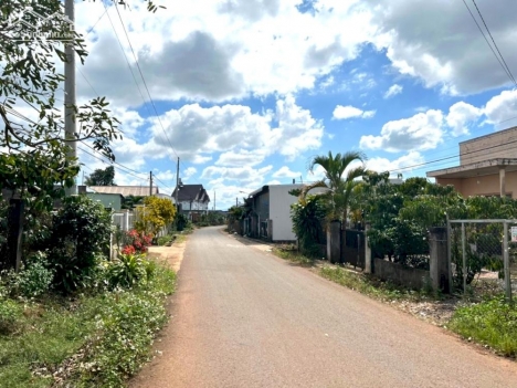 Bảo Lộc: Cần bán nhanh lô đất 2 mặt tiền Phùng Khắc Khoan, Lộc Phát, Bảo Lộc