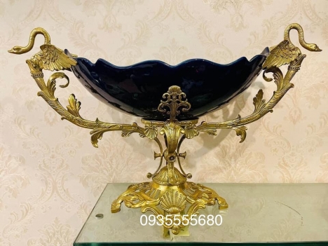 Giao lưu khay sứ đồng hàng bỉ