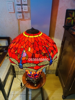 Giao lưu em đèn hai thân màu đỏ rực rỡ