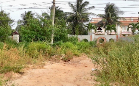 Đất Mặt Tiền Lạc Long Quân-Tiến Thành-Phan Thiết-DT 624m2,có 183m2 thổ cư,MT17,5m.