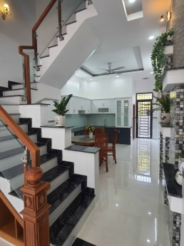 Bán nhà mới đường số 6 Linh Xuân Thủ Đức ,LH 0909428959.
