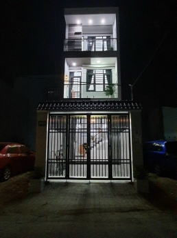 Bán gấp nhà mới đường số 10 Linh Xuân Thủ Đức ,LH 0909428959.
