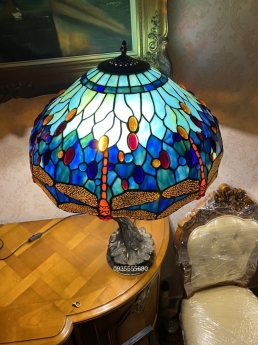 Giao lưu đèn bàn tiffany tượng đồng cao cấp
