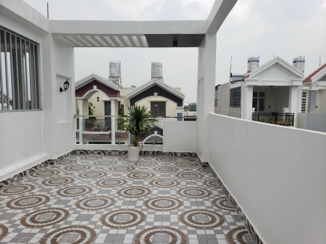 Bán nhà ngay sát Coopmart Bình Triệu , P.Hbc, Tp.Thủ Đức,LH 0908795128.