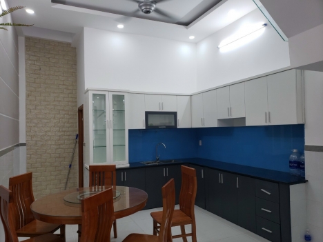 Bán nhà ngay sát Coopmart Bình Triệu , P.Hbc, Tp.Thủ Đức,LH 0908795128.