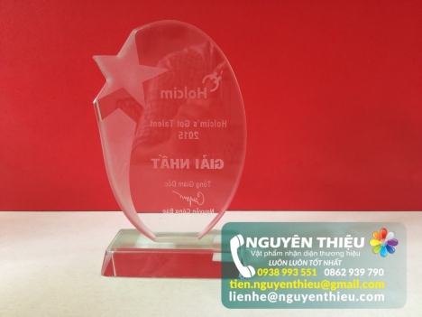 Quà tặng pha lê sản xuất theo yêu cầu, quà tặng đại hội, quà tặng họp lớp,