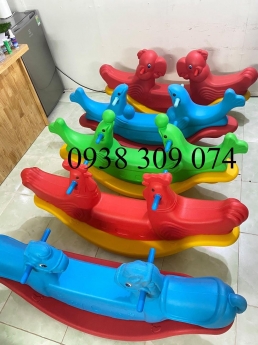 Đồ chơi xe chòi con gà, bập bênh cho bé mầm non