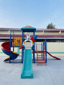 Bộ liên hoàn cầu trượt nhựa Composite