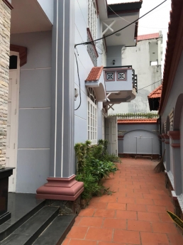 122/ Cho thuê – bán biệt thự mặt tiền Nguyễn An Ninh đối diện nhà thi đấu đa năng gần Bãi Sau