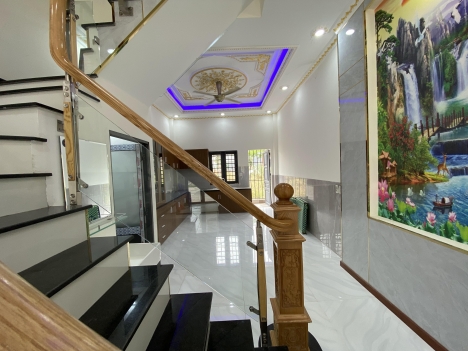Bán nhà 2 lầu 1 trệt- Bình chuẩn - Thuận An - Bình Dương - Giá Cực Tốt