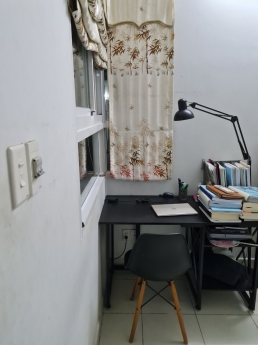 Căn hộ nội bộ Hoà Bình 60m2, 3 phòng , 2 WC có sổ chỉ 2.1 tỷ