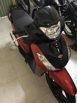 TIẾP TỤC VỀ XE MÁY NHẬP KHẨU HẢI QUAN CHO ANH EM ĐÂY XE NÀY LÀ XE NHẬP KHẨU TRỐN THUẾ HẢI QUAN