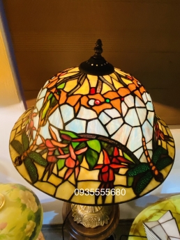 Giao lưu em đèn tiffany thân gốm đồng hàng âu