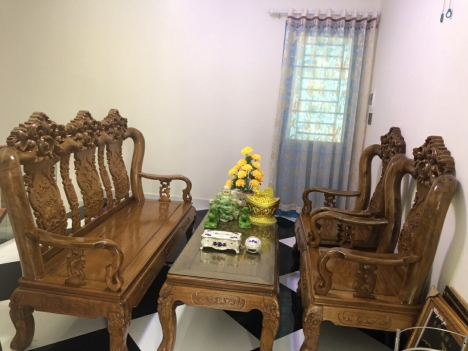 Bán nhà 3 tầng 10m5 sau bến xe