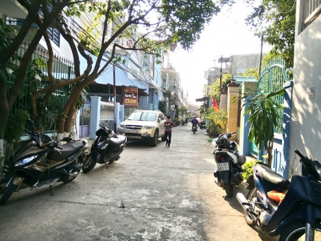 Bán đất ngay biển Mỹ Khê 337m2,14x24, thích hợp xây khách sạn, homestay