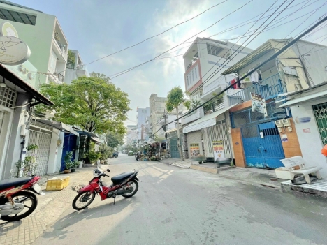 Bán nhà MT cấp 4 tiện xây mới đường số 53, P.Tân Quy