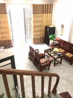 Cần bán nhà 3 tầng số 01,ngõ 101 đường Nguyễn Trãi, phường Phan Đình Phùng, TP Nam Định