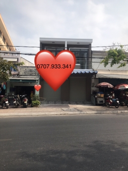144/ Bán nhà mặt tiền mới xây góc ngã 4 Bến Đình thuận lợi kinh doanh đa ngành