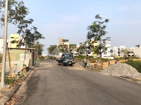 FPT City, 2 mặt tiền, b2-49 FPT, cần tiền bán gấp