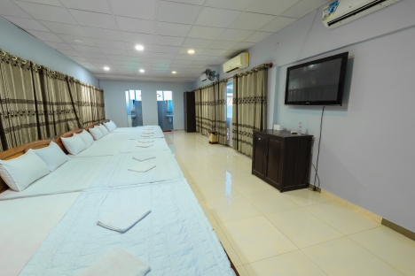 BÁN KHÁCH SẠN HOÀN CÔNG 1T5L  MẶT TIỀN ĐƯỜNG LA VĂN CẦU 105M2 (5X21)