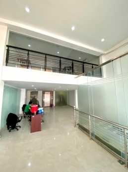 Bên mình cần cho thuê văn phòng tòa nhà ( 102 LBB )