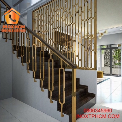 Vách ngăn cầu thang Inox mạ vàng PVD hiện đại - nhận gia công inox theo yêu cầu
