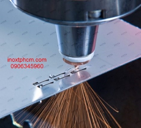 Dịch vụ cắt lazer C02 cắt mô hình laser cnc kim loại theo yêu cầu.