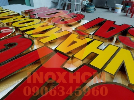 Chữ Inox Mặt Mica PVD - nhận gia công inox theo yêu cầu