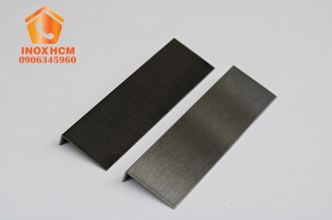 Nẹp chữ L mạ màu PVD - nhận gia công nẹp inox theo yêu cầu