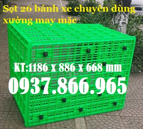 Sọt nhựa kéo hàng trong xưởng may mặc, sọt nhựa hở HS015 có 26 bánh xe, sọt nhựa dài hơn 1 mét
