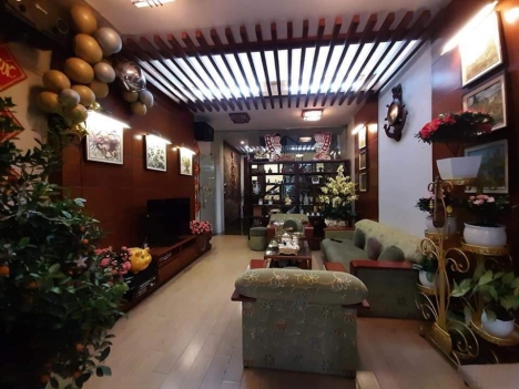 Bán nhà phố mặt phố Cầu Giấy, kinh doanh, 80m2, MT 6m