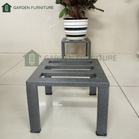 kệ sắt kê cây trang trí , kệ sắt kê cây tránh mưa