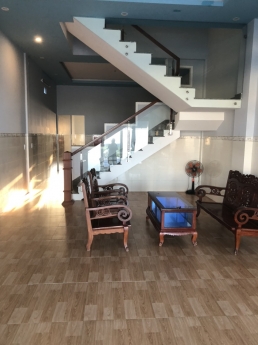 Cho thuê nhà full nội thất đường Trường Sa Đà Nẵng