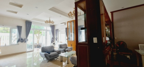 BÁN BIỆT THỰ 1 TRỆT 2 LẦU MẶT TIỀN ĐƯỜNG KHU PHƯƠNG NAM 252M2 (14X18)