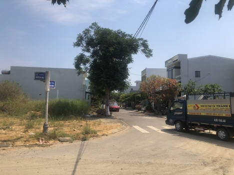Chủ cần tiền bán nhanh nhà 2 tầng đường Nguyễn Bá Ngọc, Tân Trà, Đà Nẵng.