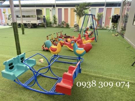 Bập bênh ghế gấu, bập bênh cá heo